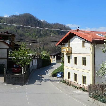 Holiday House Kanalec Dreznica Buitenkant foto